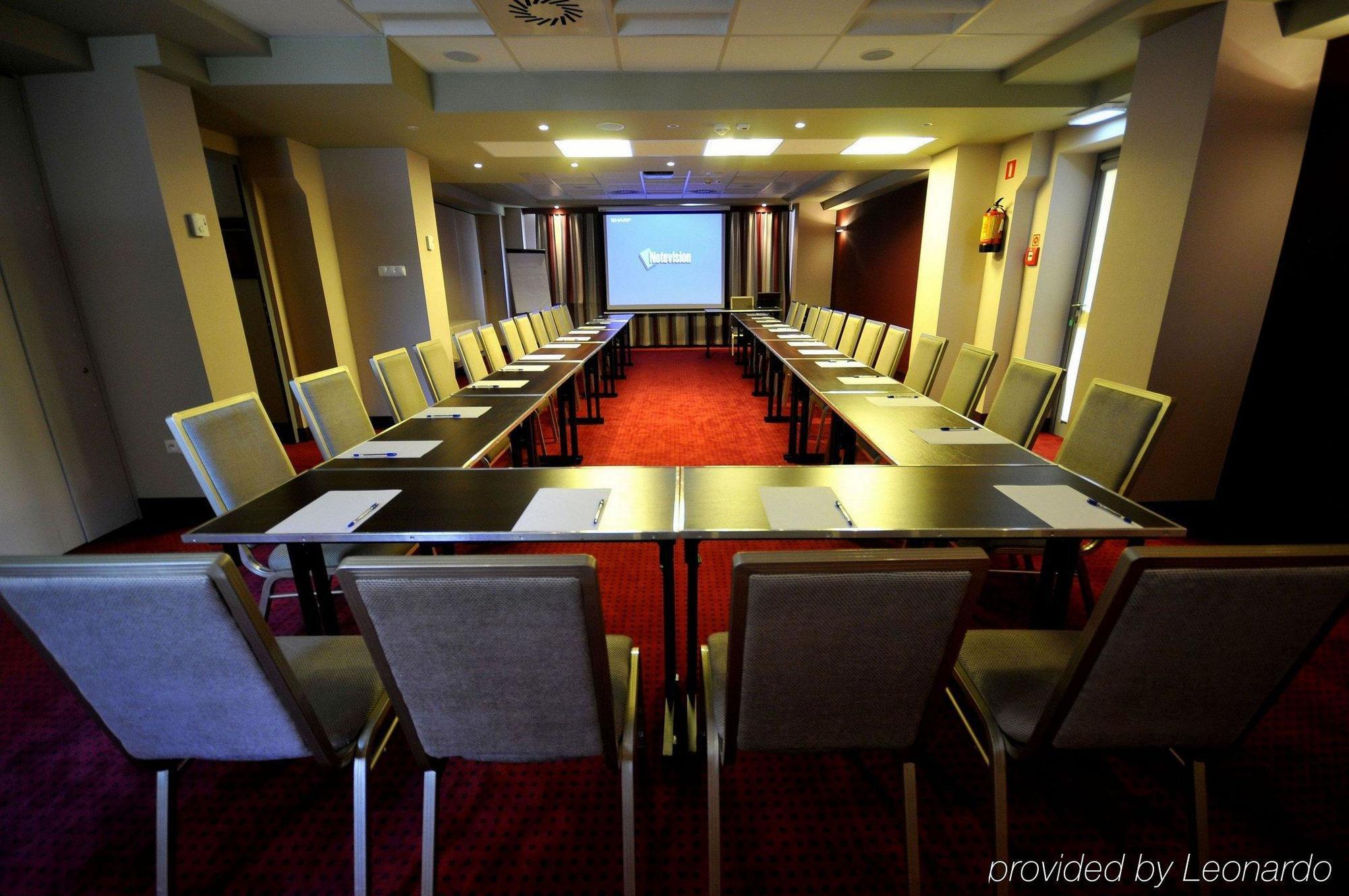 Hotel Teczowy Mlyn Kielce Ngoại thất bức ảnh